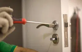 Locksmith Master Shop Las Vegas, NV 702-425-6680 Locksmith Master Shop Las Vegas, NV 702-425-6680 - 5-Locks-Repair